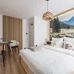 Widokowe Sywarne كوشتيليسكا